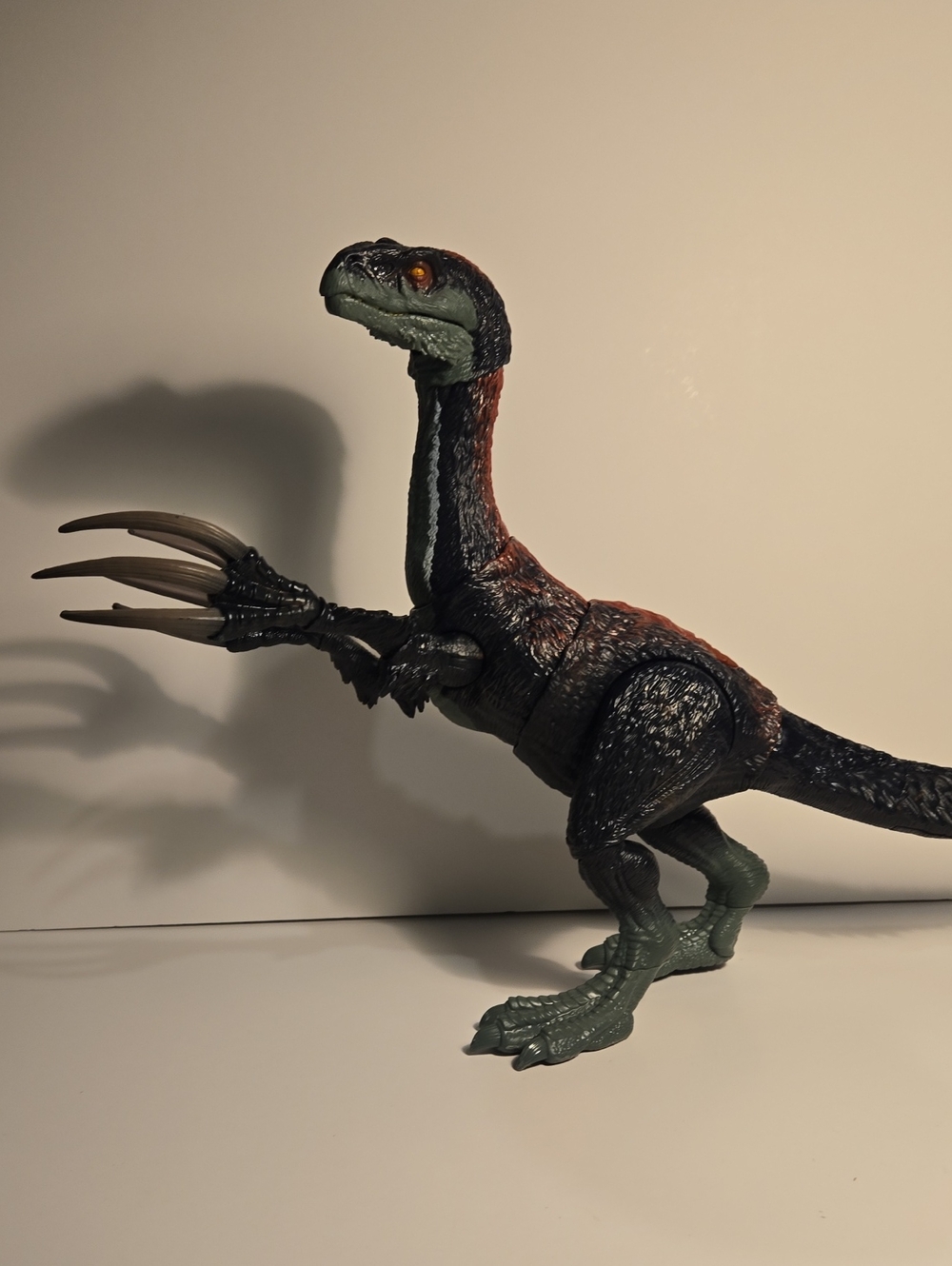 This is a Mattel Jurassic World Dominion Sound Slashin' Therizinosaurus action